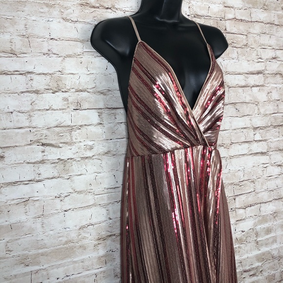 NEW! Lulumari sequin midi dress - Picture 2 of 6